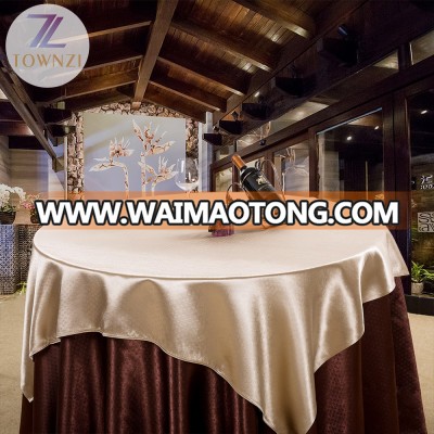 Wholesale Townzi 100% Polyester Banquet Tablecloth Luxury Hotel Home Round Smooth Better Waterproof Wedding Tablecloths