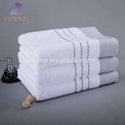 Wholesale 2019 Hot Sale Luxury Microfiber Swimming Towel Baby Professional Hotel Living Towels Turkish Cotton Bar Towel